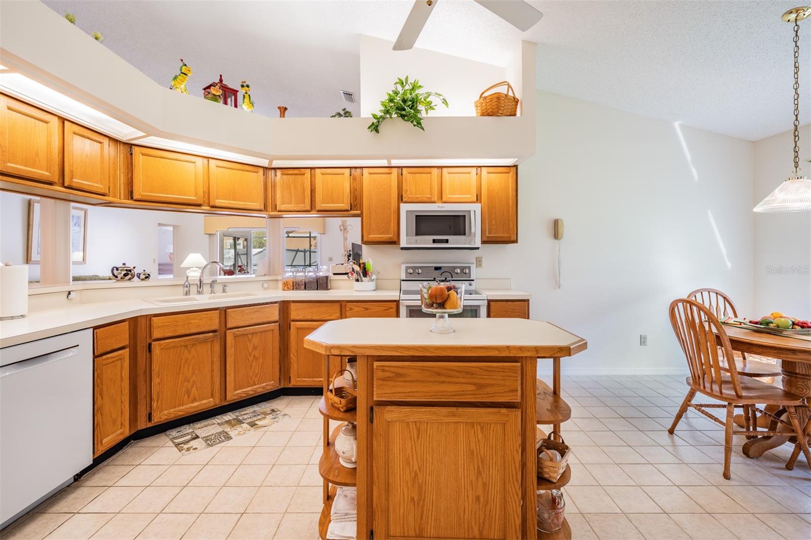 Image 12 of 52 For 9008 Quail Creek Drive