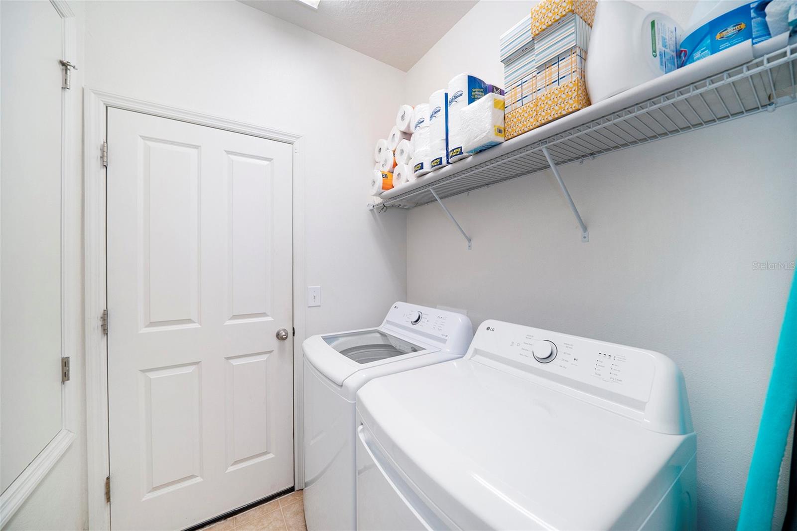 Image 20 of 30 For 11527 Southern Creek Drive