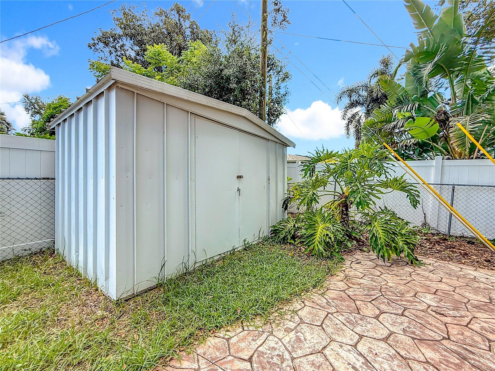 Image 35 of 45 For 5271 31st Avenue N