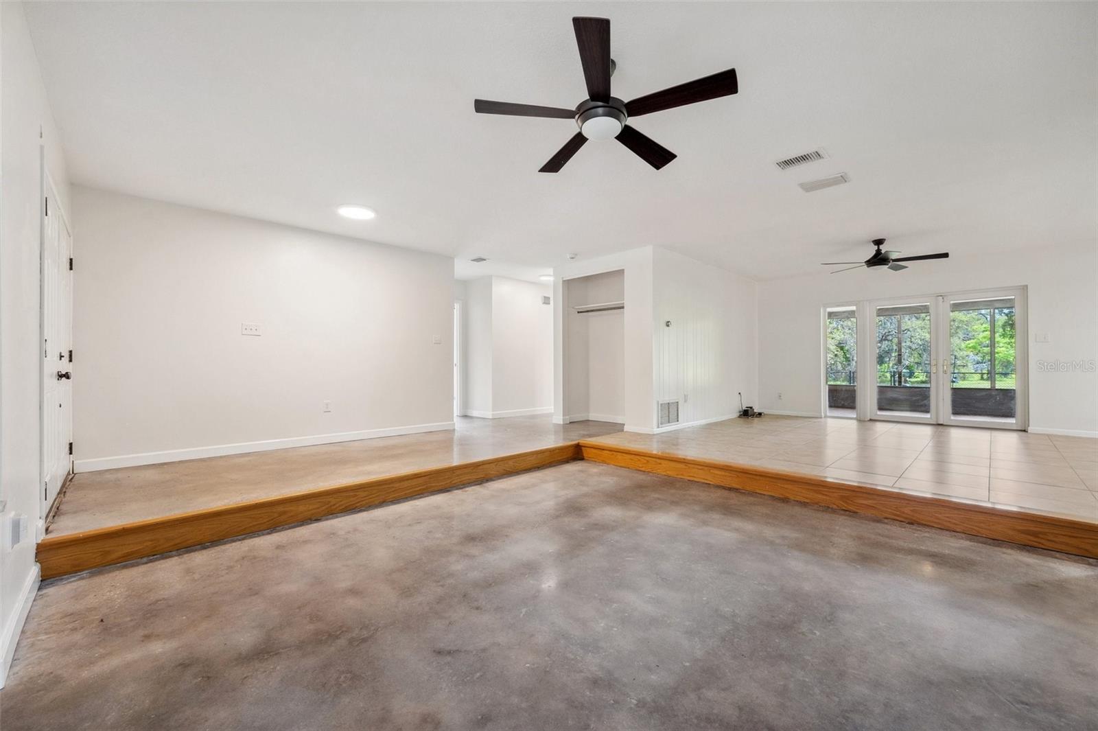 Image 19 of 75 For 1308 Perdiz Street