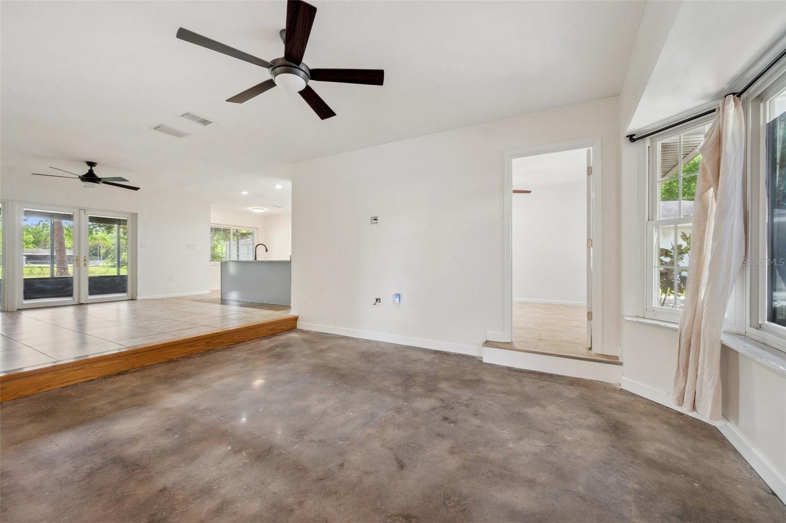 Image 20 of 75 For 1308 Perdiz Street