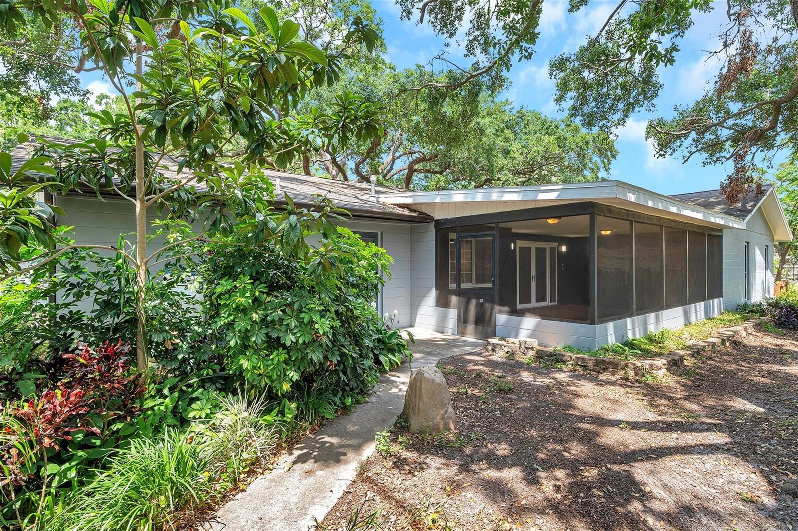 Image 68 of 75 For 1308 Perdiz Street