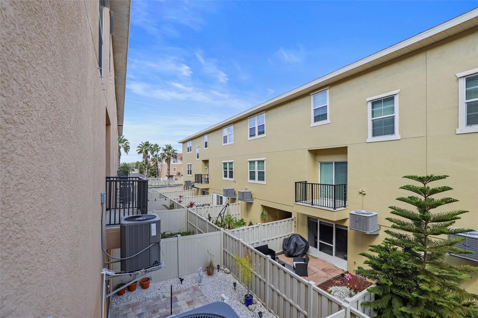 Image 12 of 67 For 5524 Yellowfin Court