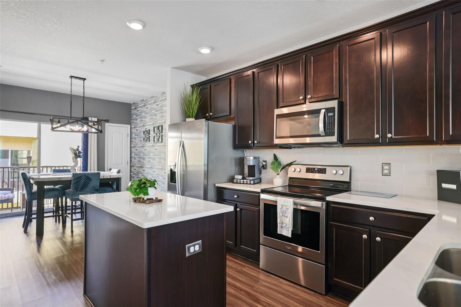 Image 20 of 67 For 5524 Yellowfin Court