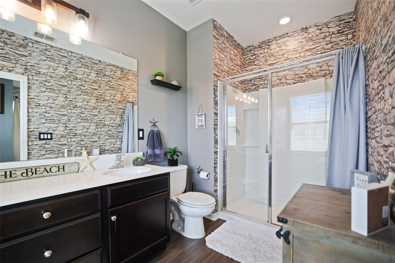 Image 39 of 67 For 5524 Yellowfin Court