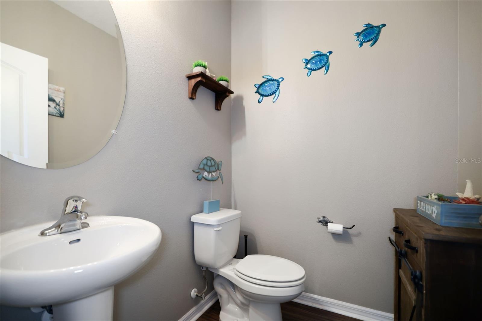 Image 46 of 67 For 5524 Yellowfin Court