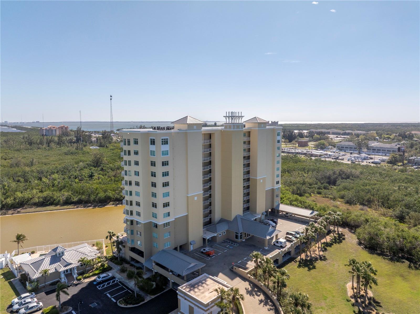 Image 21 of 49 For 10851 Mangrove Cay Lane Ne 714
