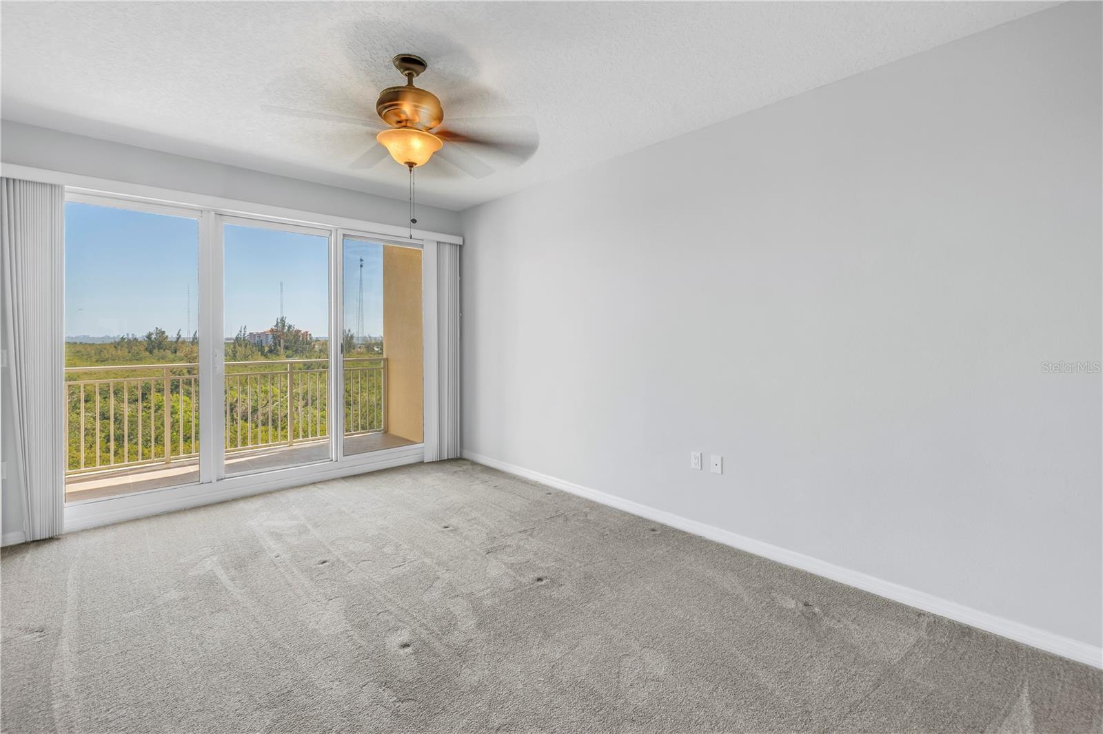 Image 26 of 49 For 10851 Mangrove Cay Lane Ne 714