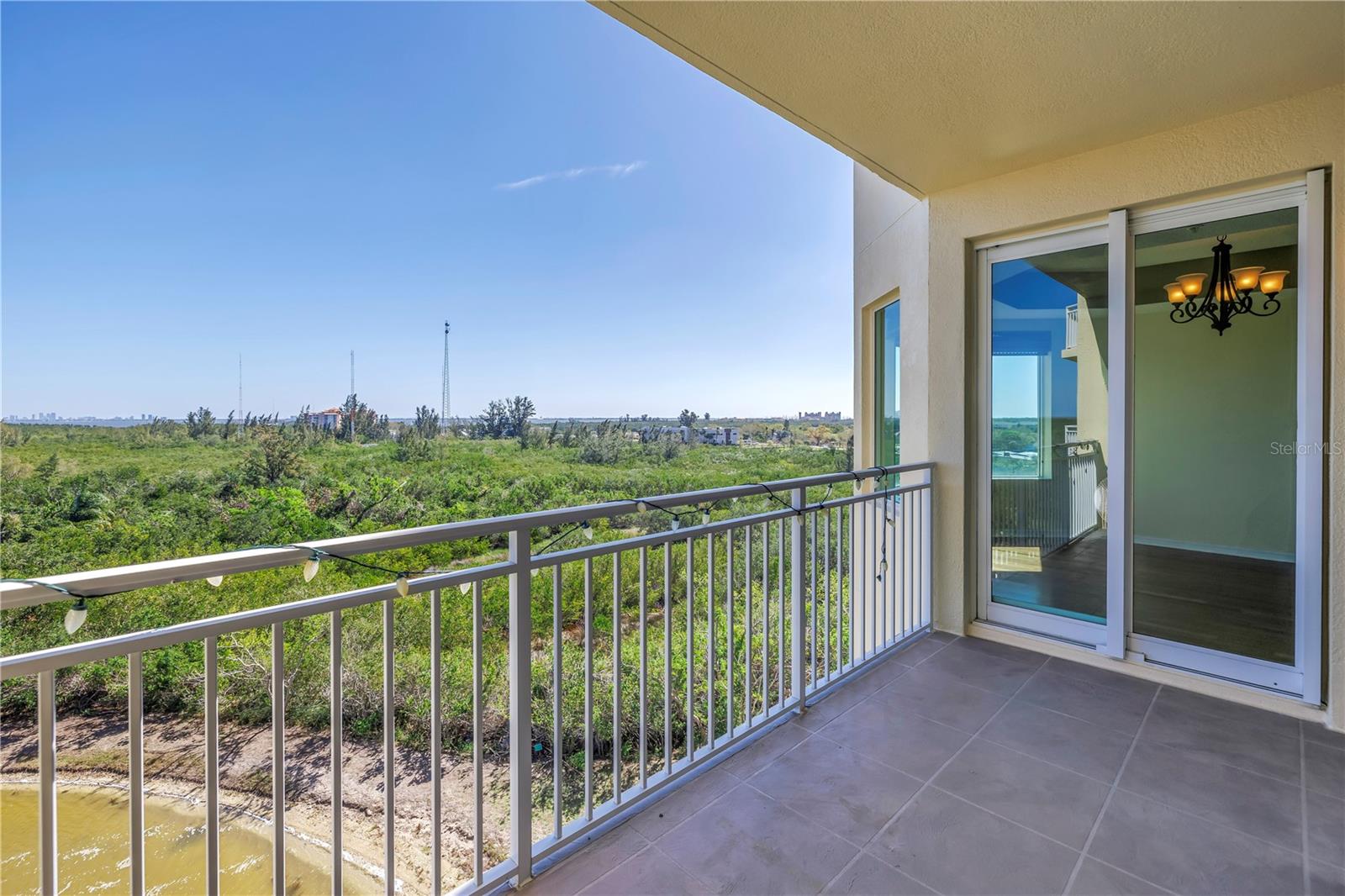 Image 31 of 49 For 10851 Mangrove Cay Lane Ne 714