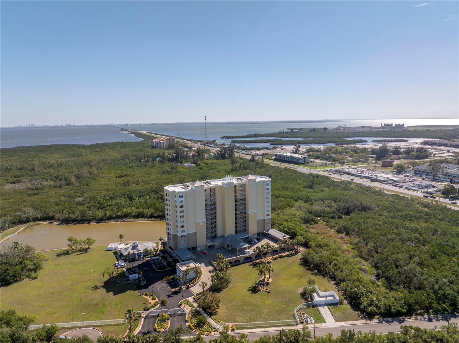 Image 35 of 49 For 10851 Mangrove Cay Lane Ne 714