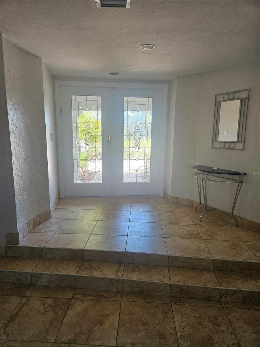Image 6 of 49 For 5332 11th Place