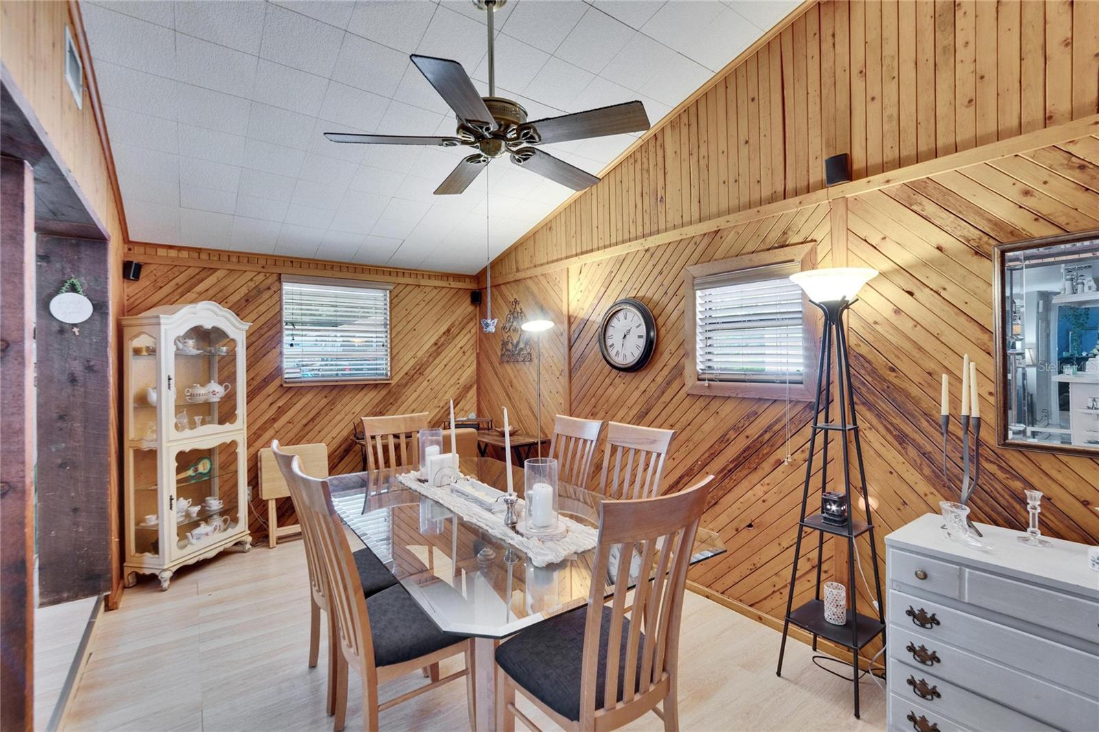 Image 9 of 56 For 1655 Owen Drive