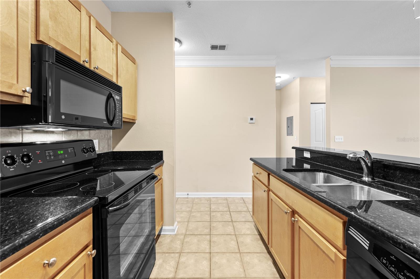 Image 6 of 28 For 4207 Dale Mabry Highway 3302