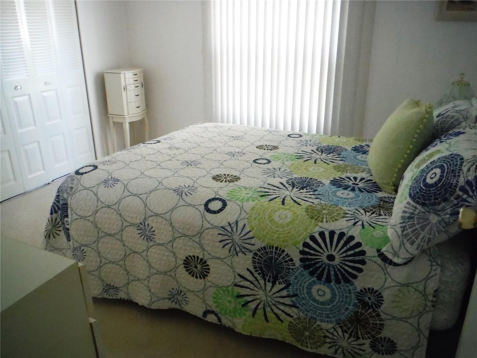 Image 30 of 57 For 42 New Fawn Court 31