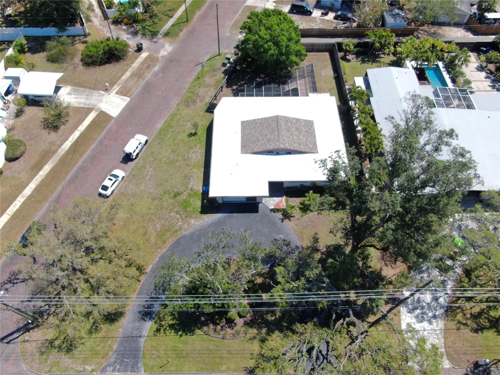 Image 71 of 82 For 500 Oleander Way S