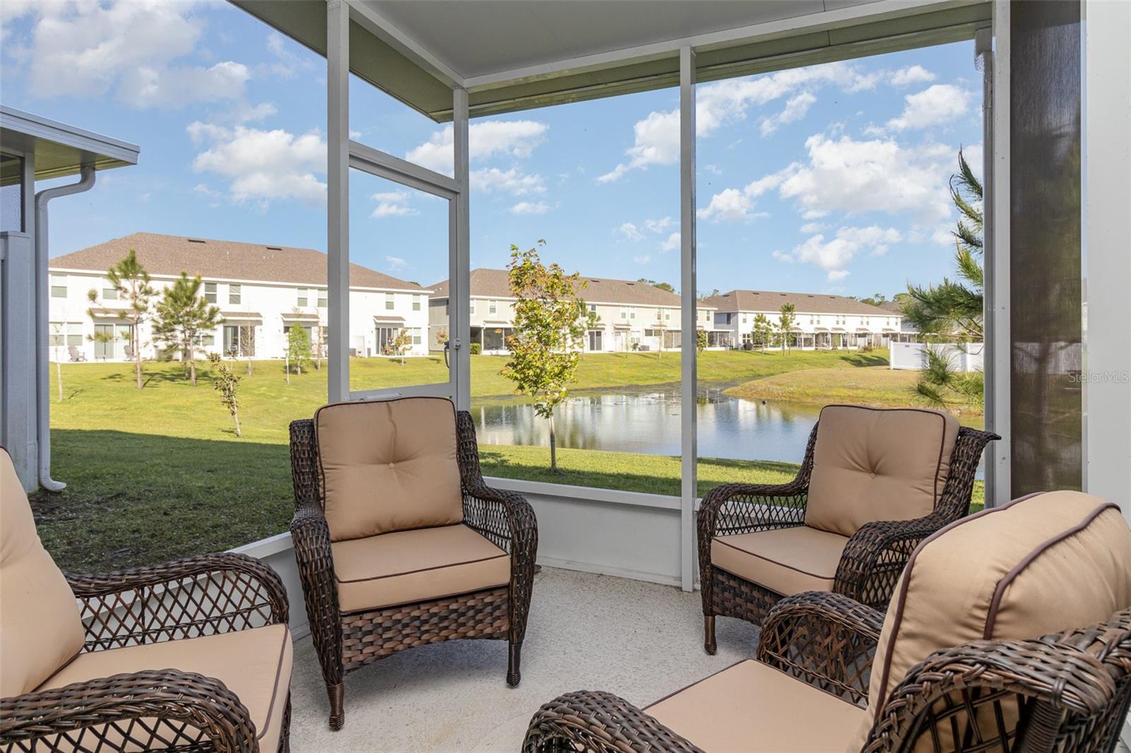 Image 20 of 28 For 10924 Brightleaf Court