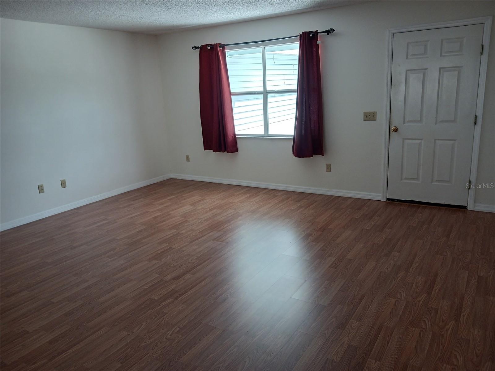Image 6 of 26 For 1219 Santos Place