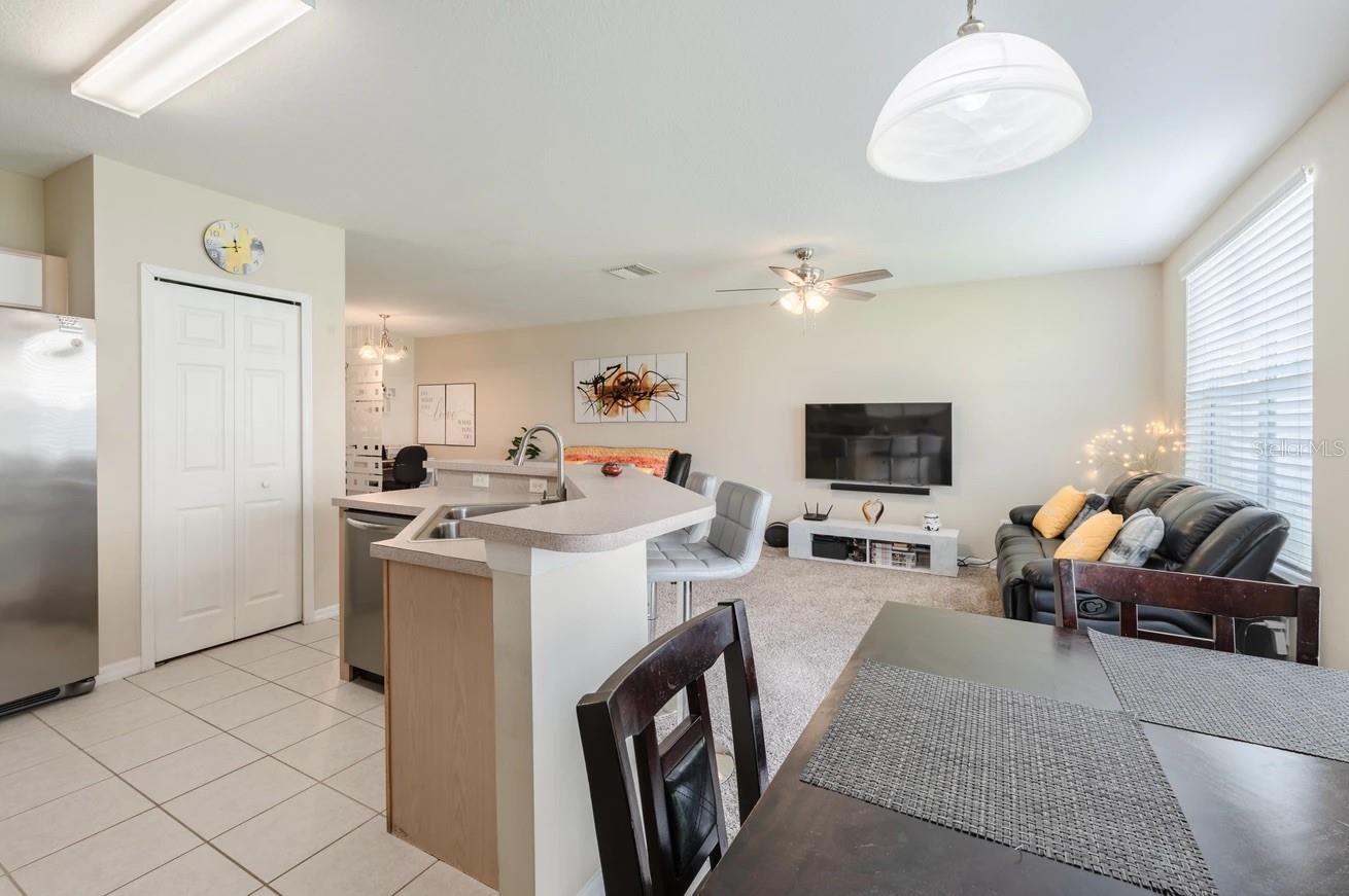 Image 10 of 22 For 9807 Carlsdale Drive
