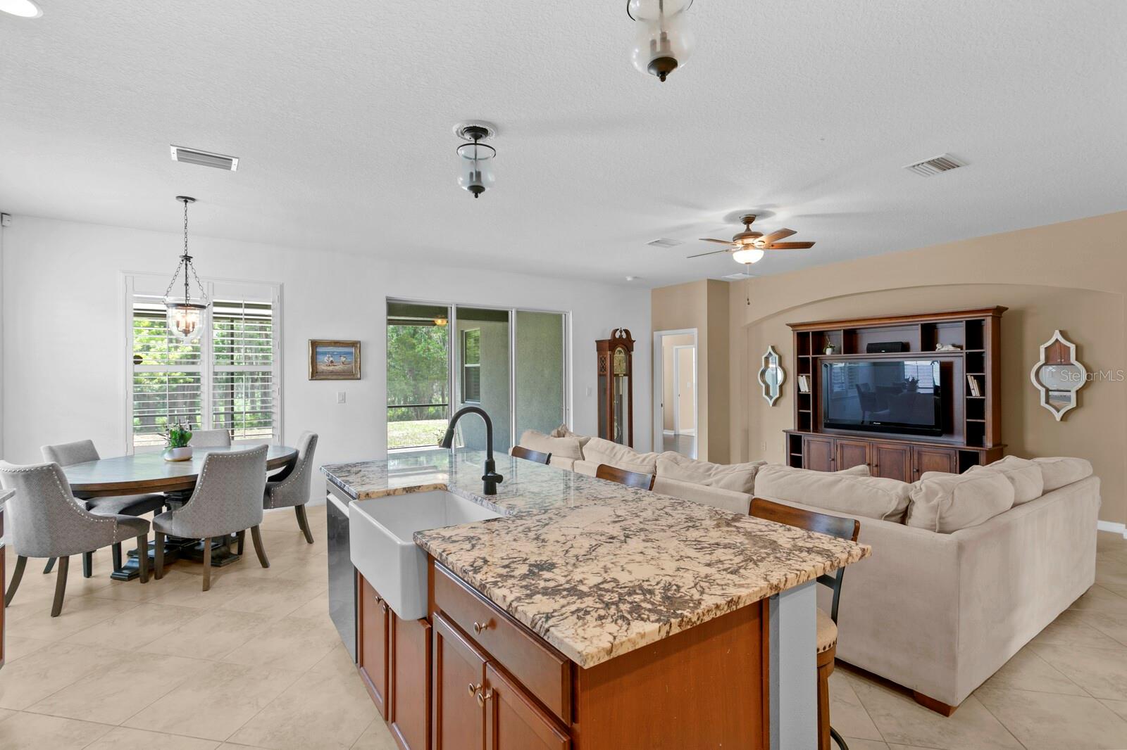 Image 21 of 60 For 3321 Mapleridge Drive