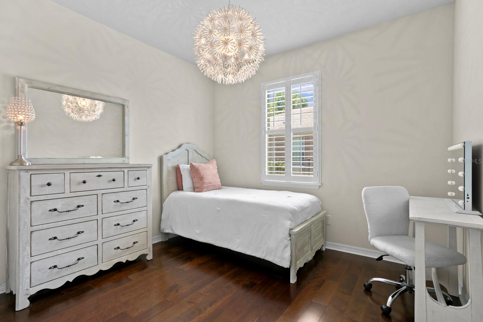 Image 31 of 60 For 3321 Mapleridge Drive