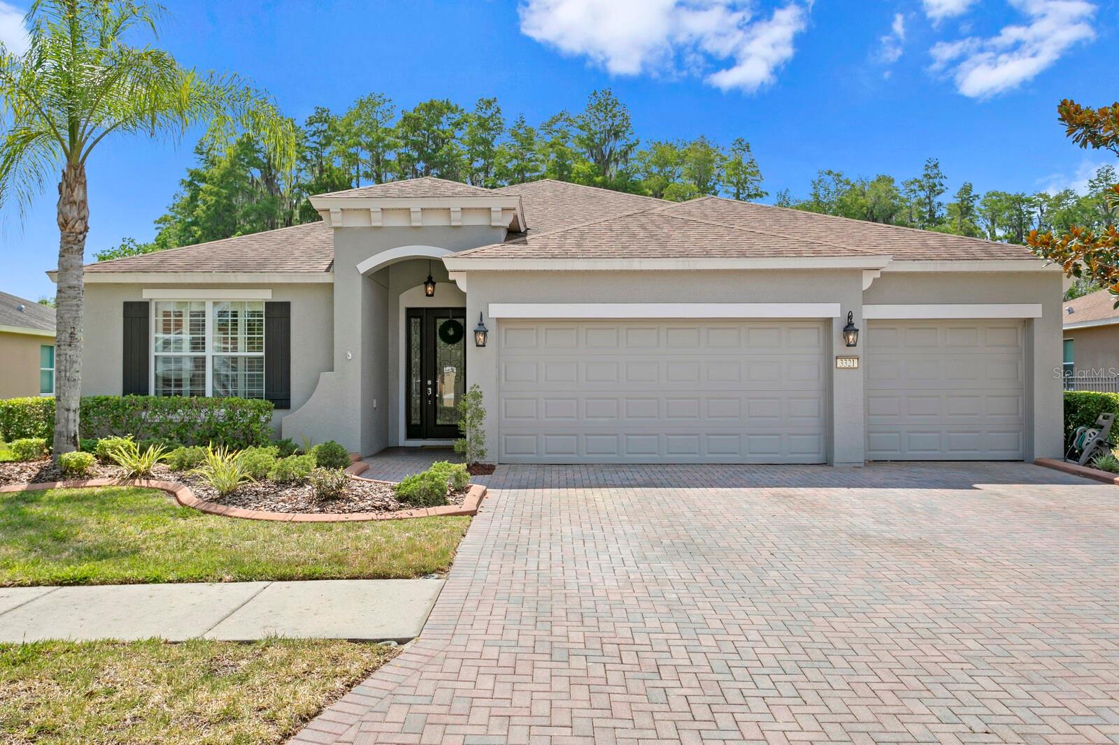 Image 4 of 60 For 3321 Mapleridge Drive