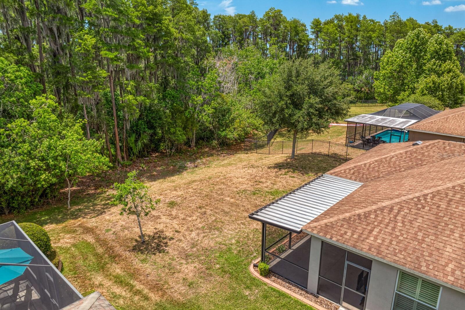 Image 41 of 60 For 3321 Mapleridge Drive