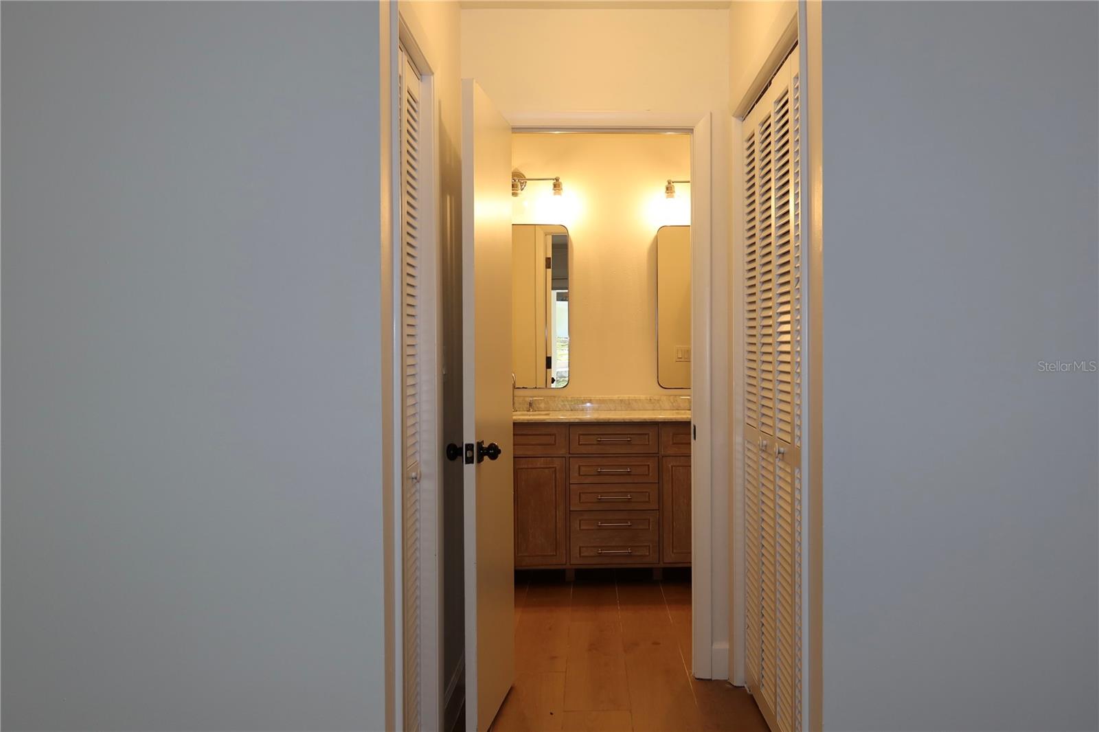 Listing photo id 26 for 2105 Curry Road