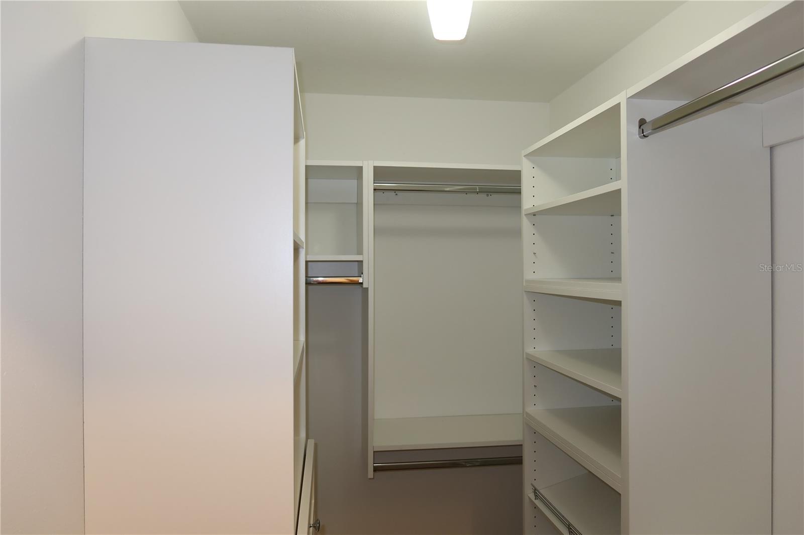 Listing photo id 27 for 2105 Curry Road