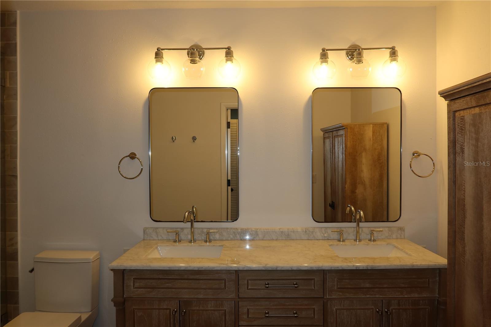 Listing photo id 28 for 2105 Curry Road