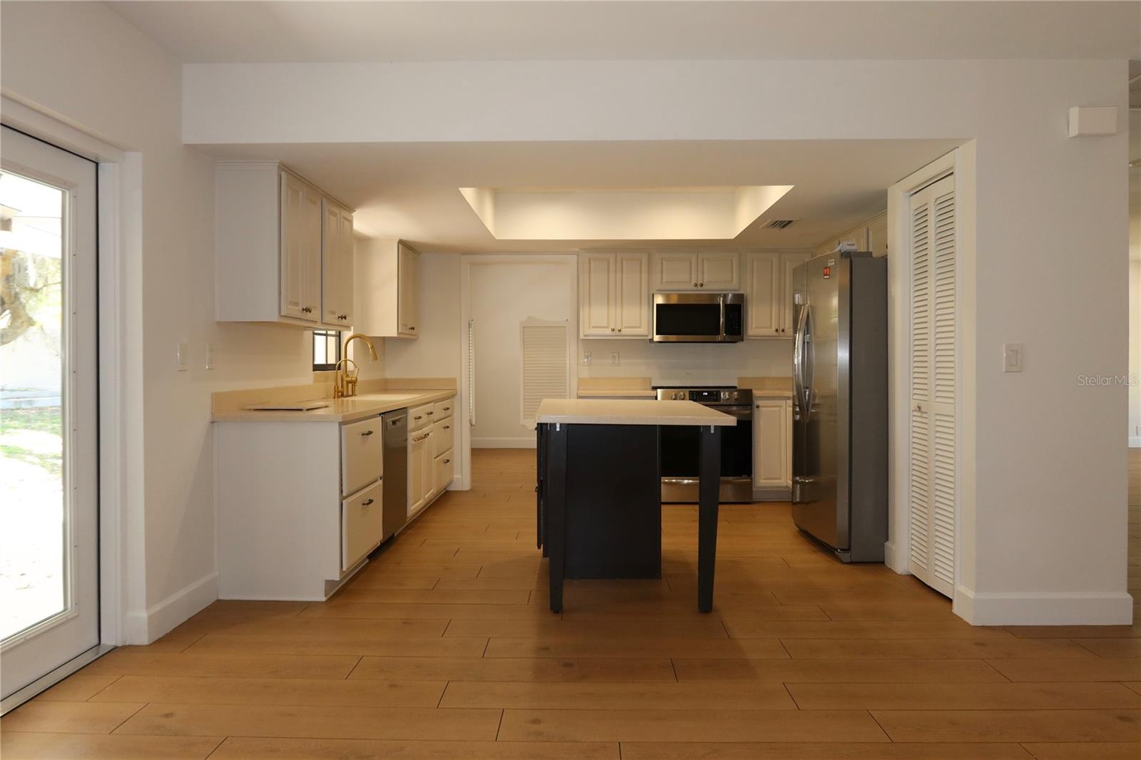 Listing photo id 38 for 2105 Curry Road