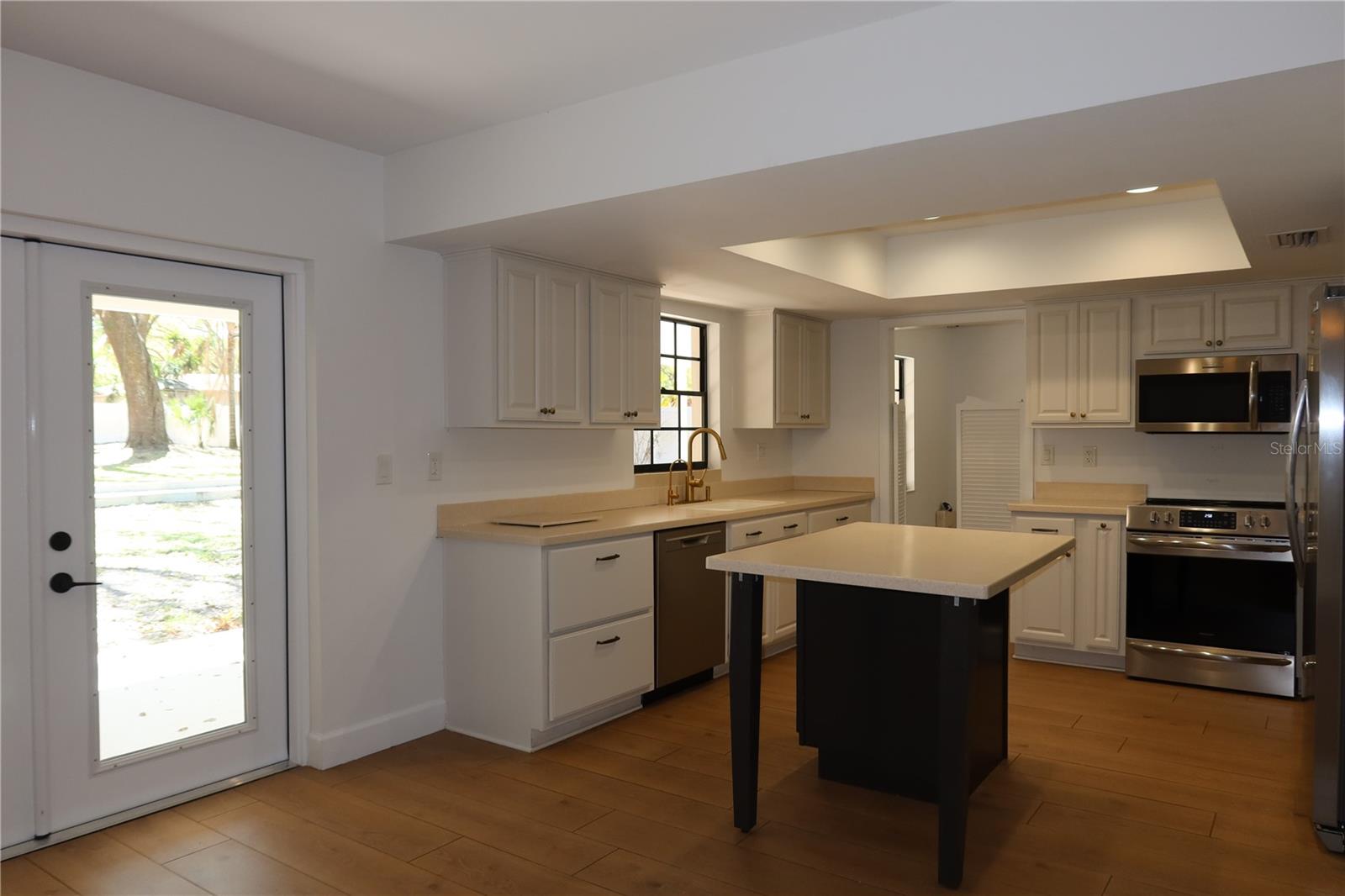 Listing photo id 39 for 2105 Curry Road