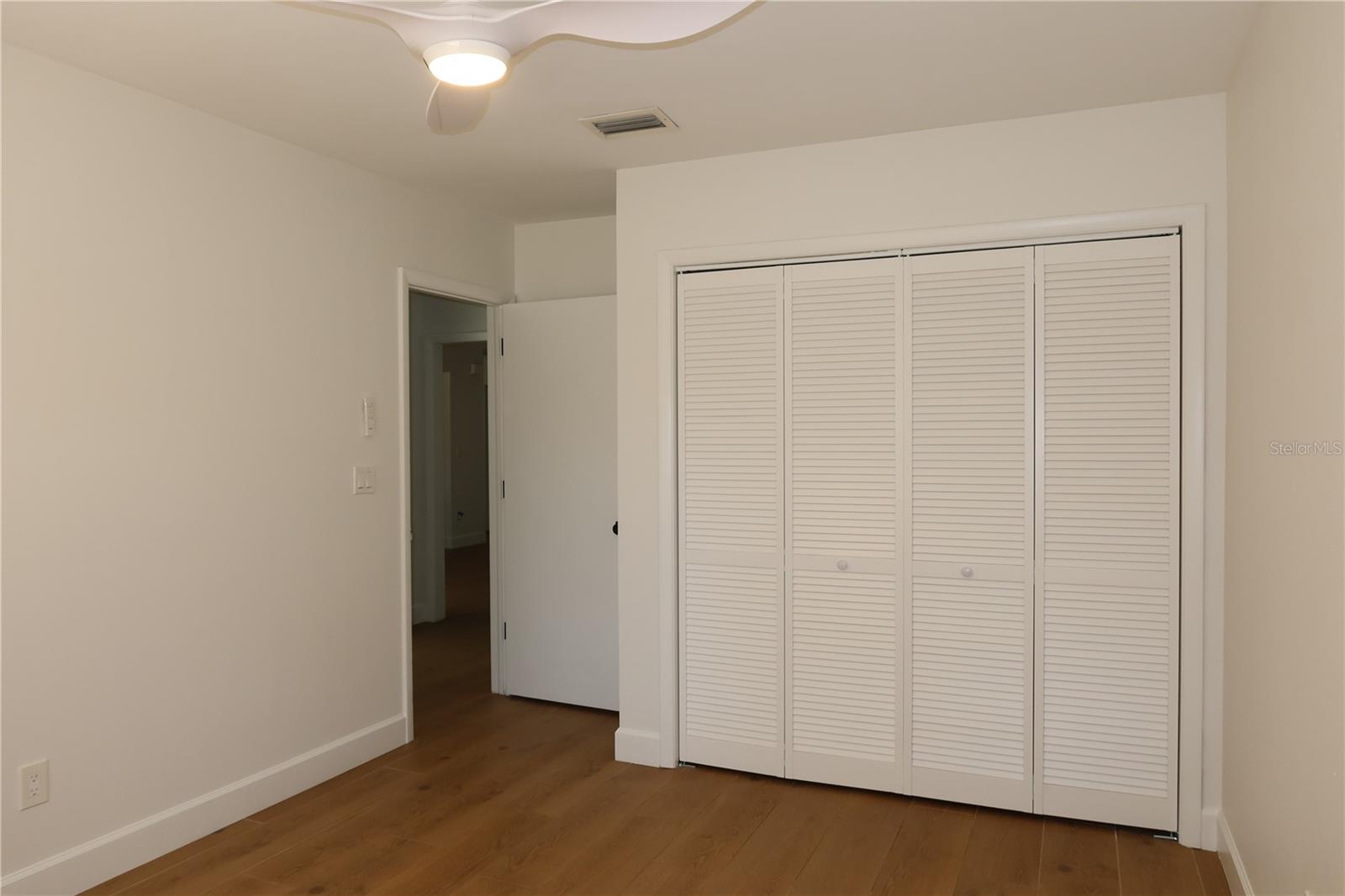 Listing photo id 50 for 2105 Curry Road