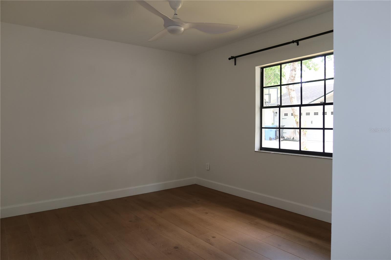 Listing photo id 53 for 2105 Curry Road