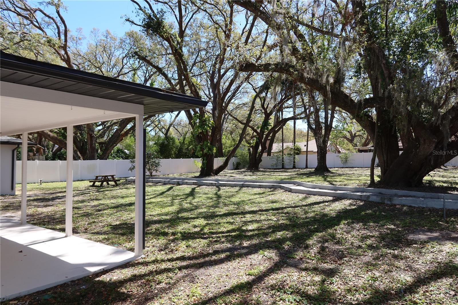 Listing photo id 68 for 2105 Curry Road