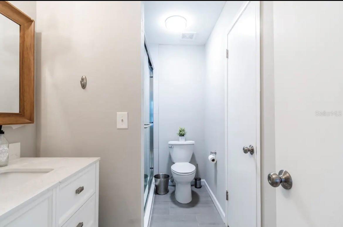 Image 22 of 51 For 3540 42nd Street S F