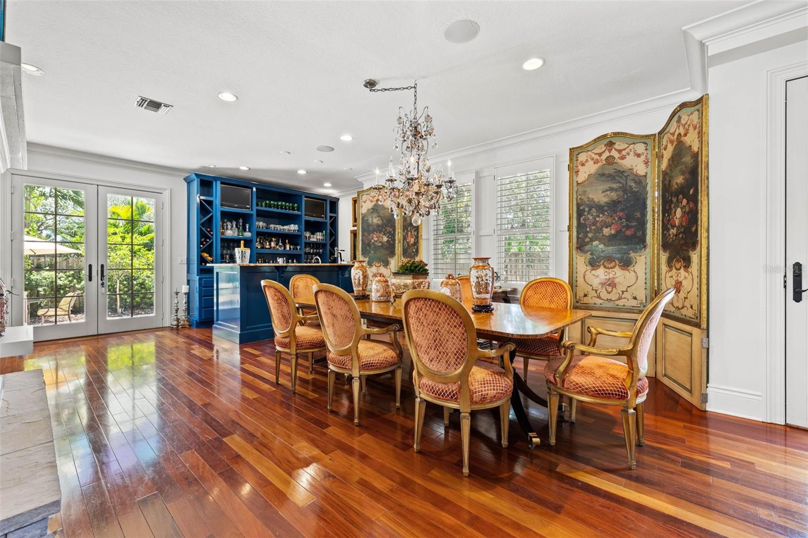 Image 37 of 72 For 1124 Seville Lane Ne