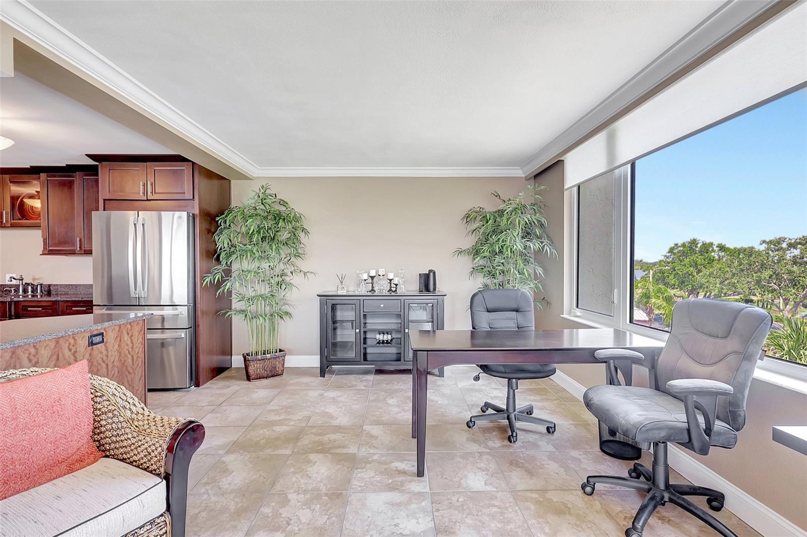 Image 47 of 71 For 736 Island Way 303