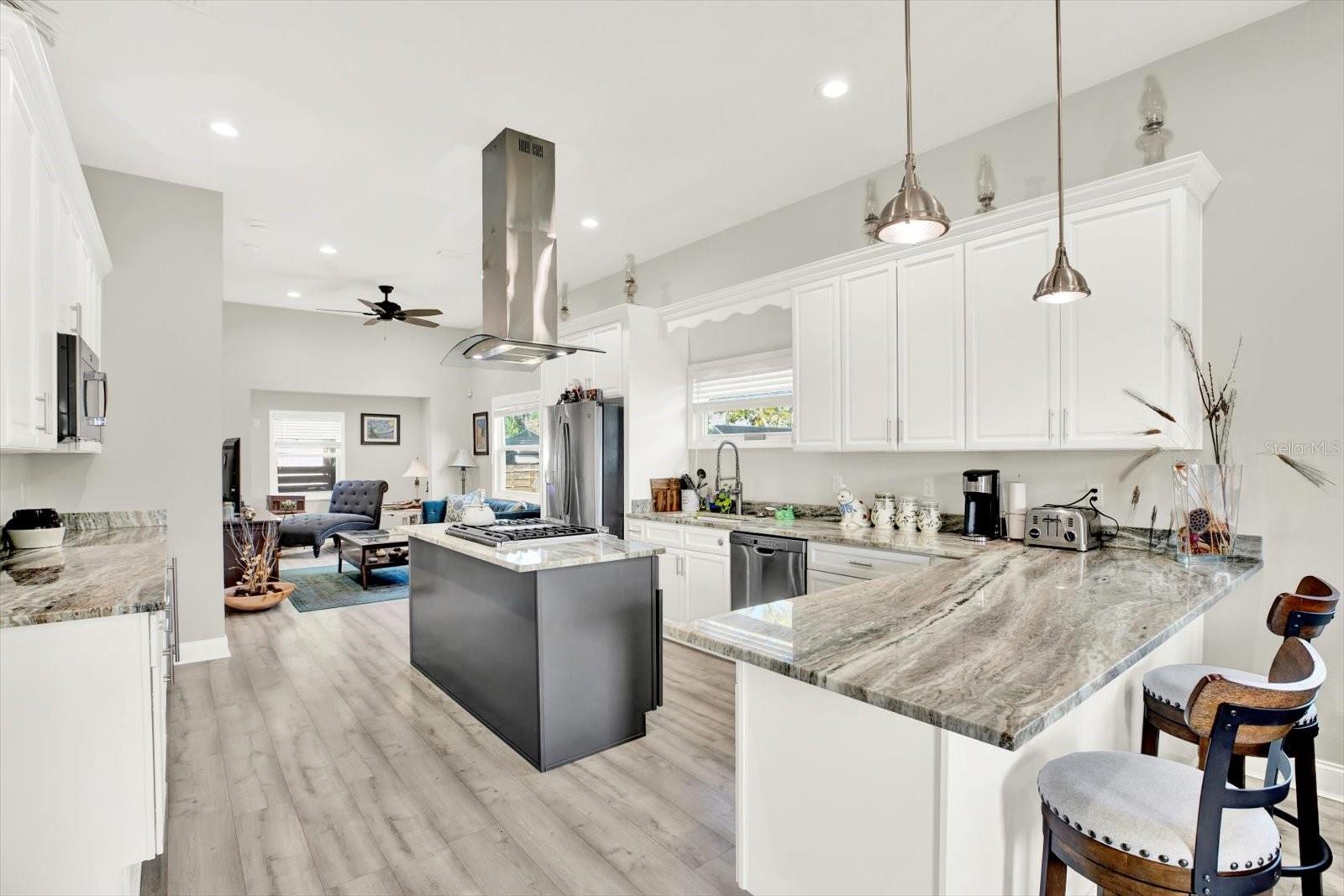 Image 10 of 30 For 2818 19th Street