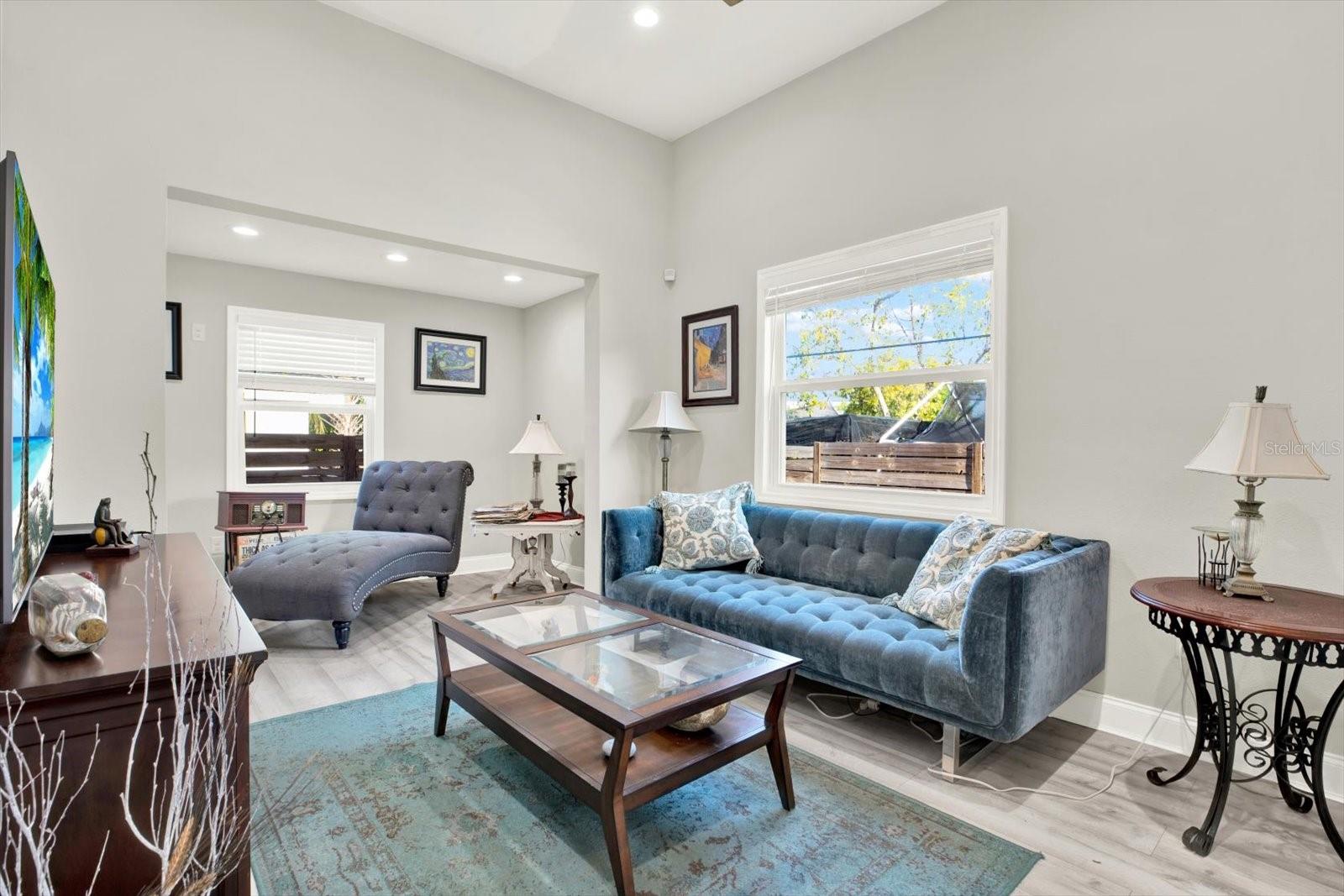 Image 6 of 30 For 2818 19th Street