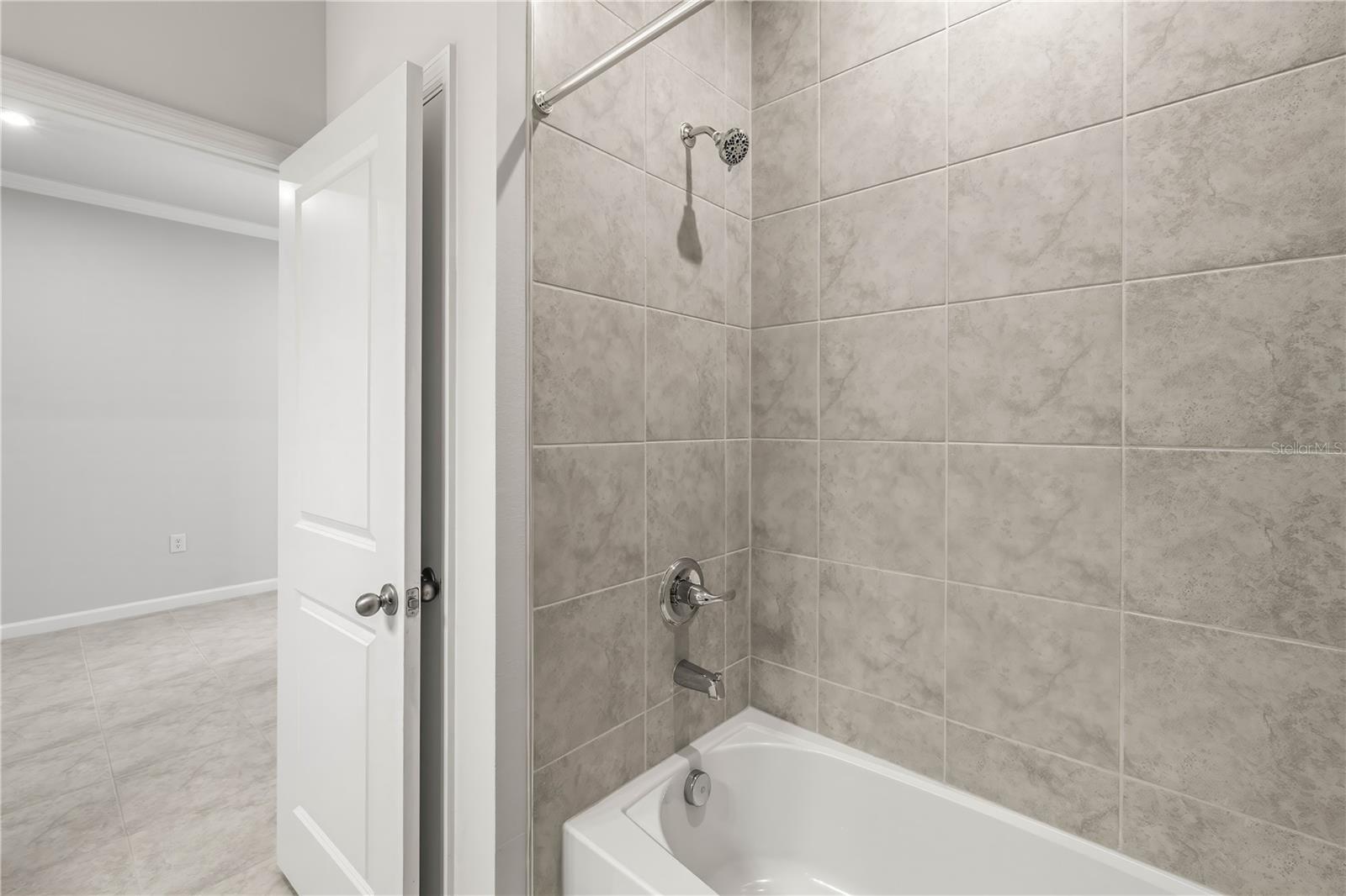 Image 22 of 27 For 35572 Quartz Lake Drive