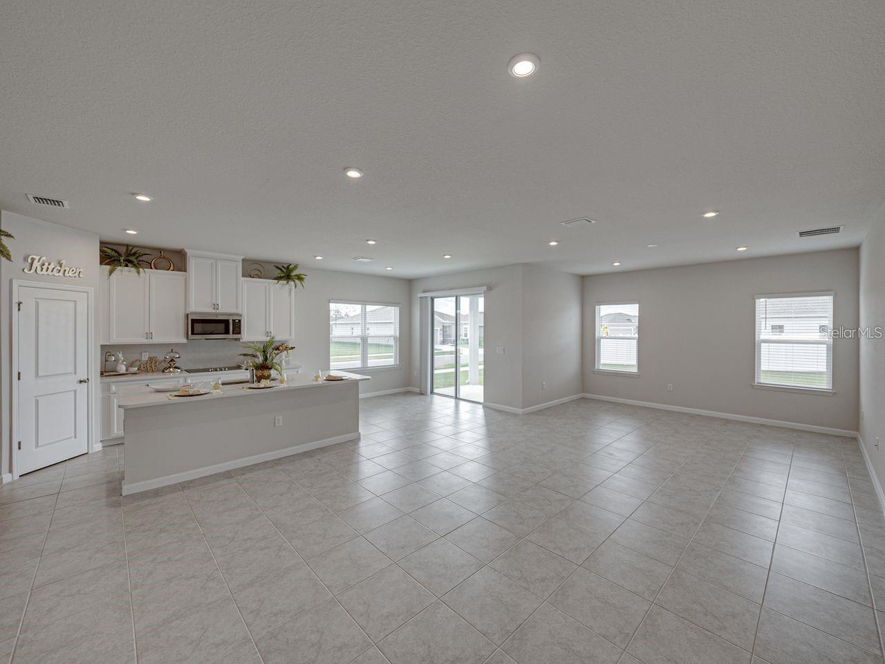Image 3 of 27 For 35572 Quartz Lake Drive