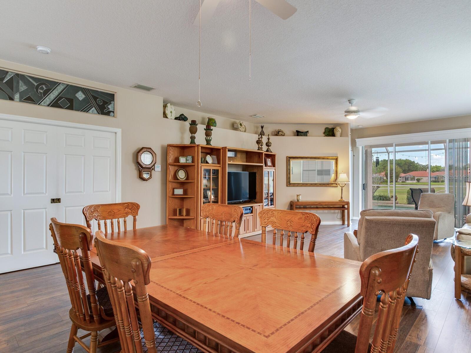 Image 14 of 31 For 1167 Lindenwood Drive