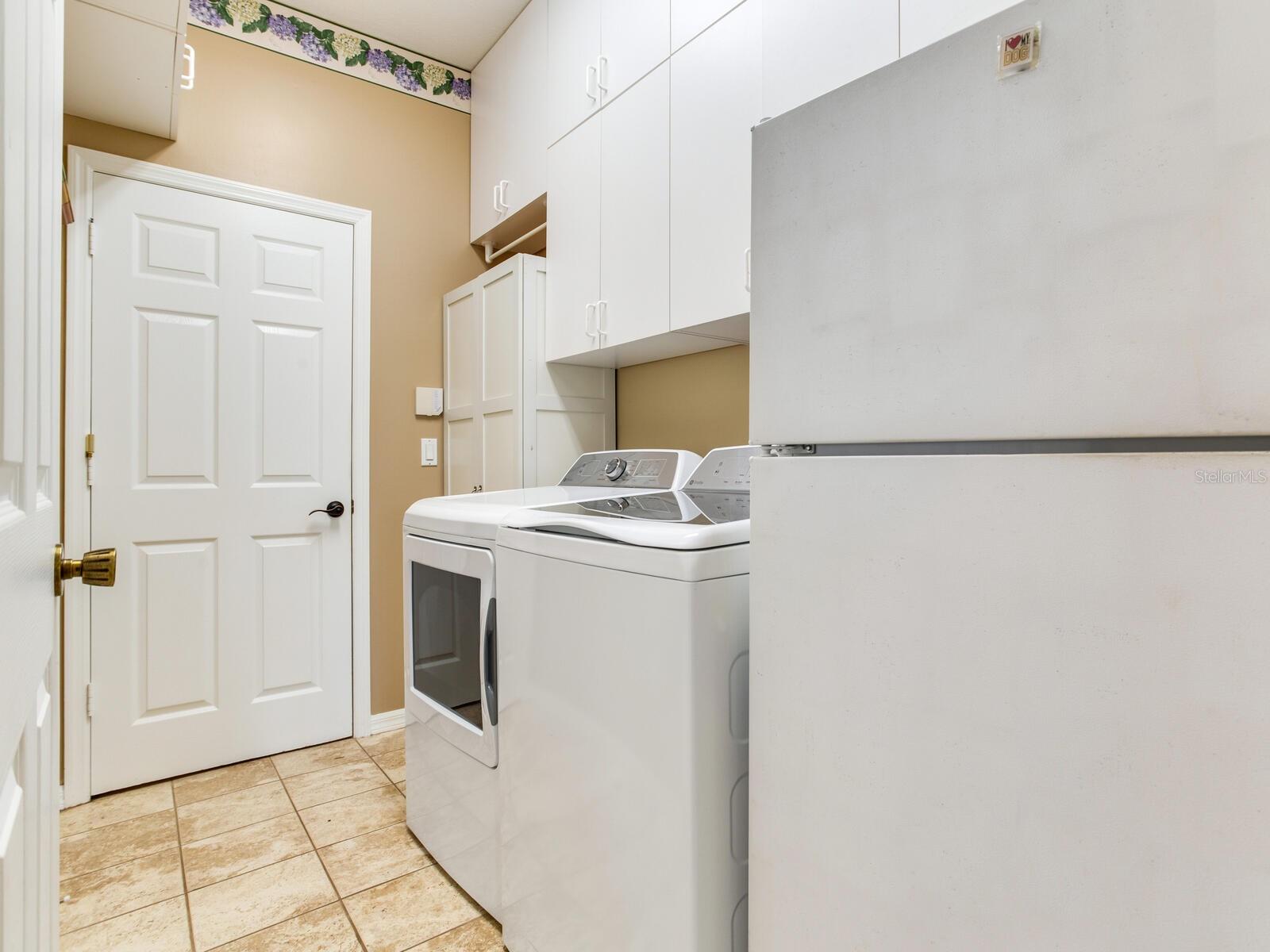 Image 23 of 31 For 1167 Lindenwood Drive