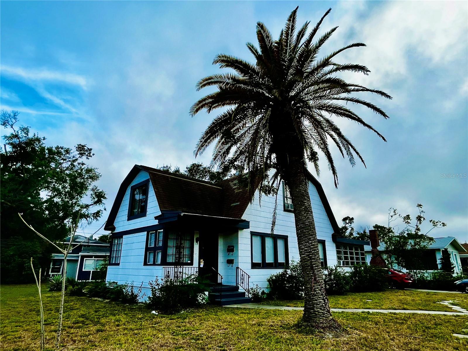 Image 2 of 37 For 2800 Dartmouth Avenue N