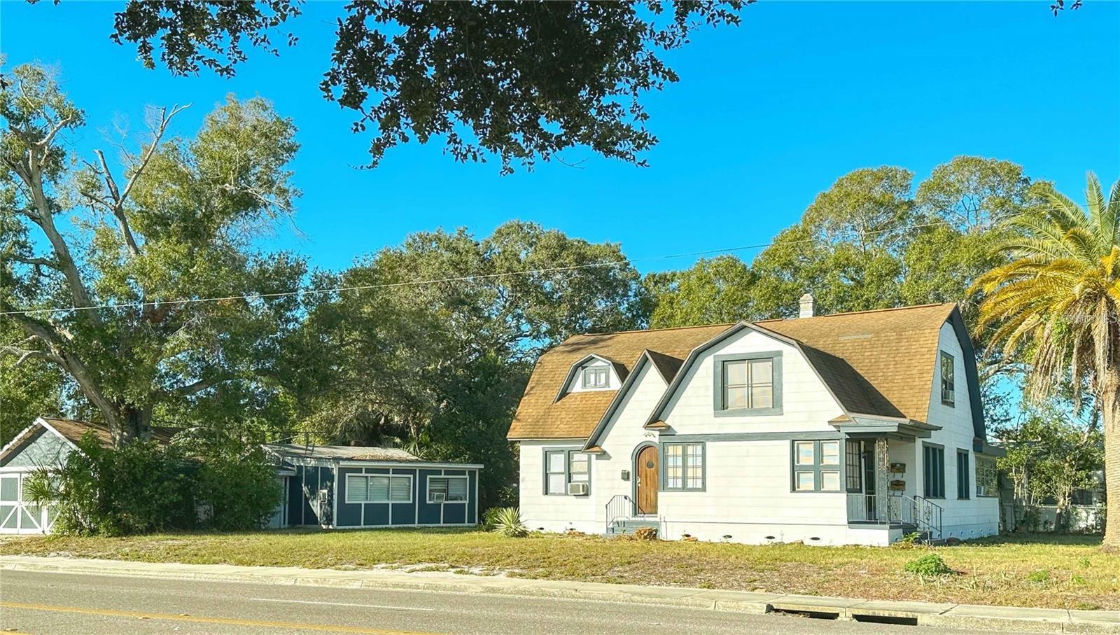 Image 3 of 37 For 2800 Dartmouth Avenue N