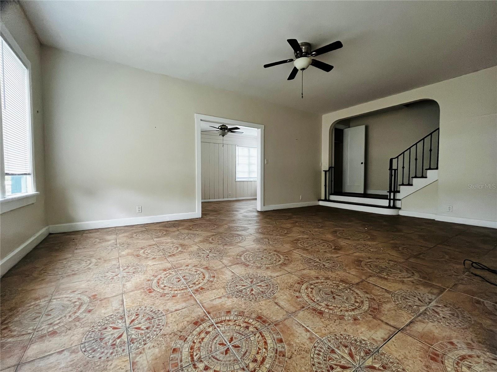 Image 4 of 37 For 2800 Dartmouth Avenue N