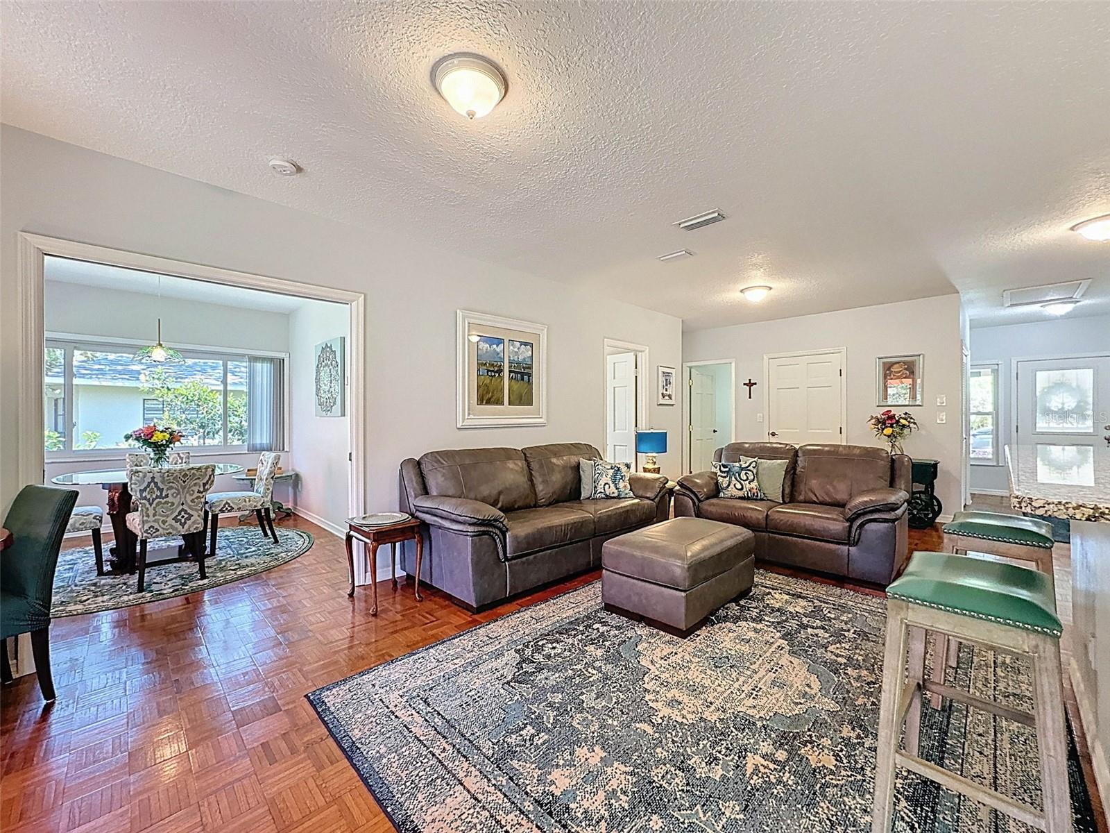 Image 18 of 43 For 631 Baynard Drive