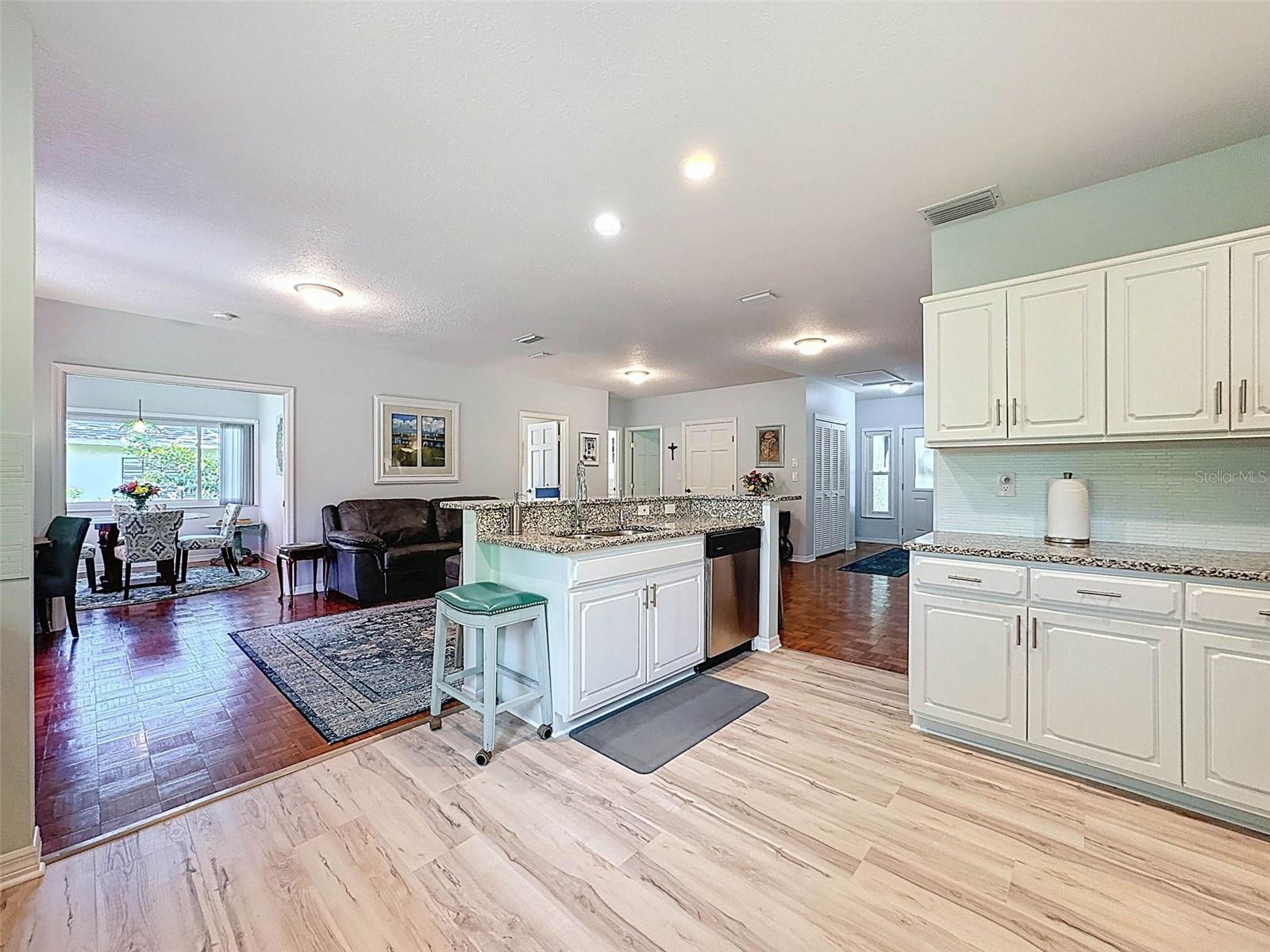 Image 20 of 43 For 631 Baynard Drive