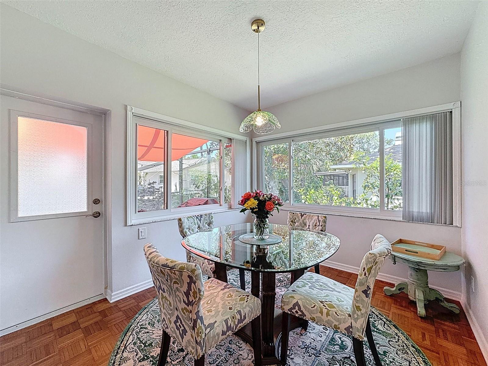 Image 8 of 43 For 631 Baynard Drive