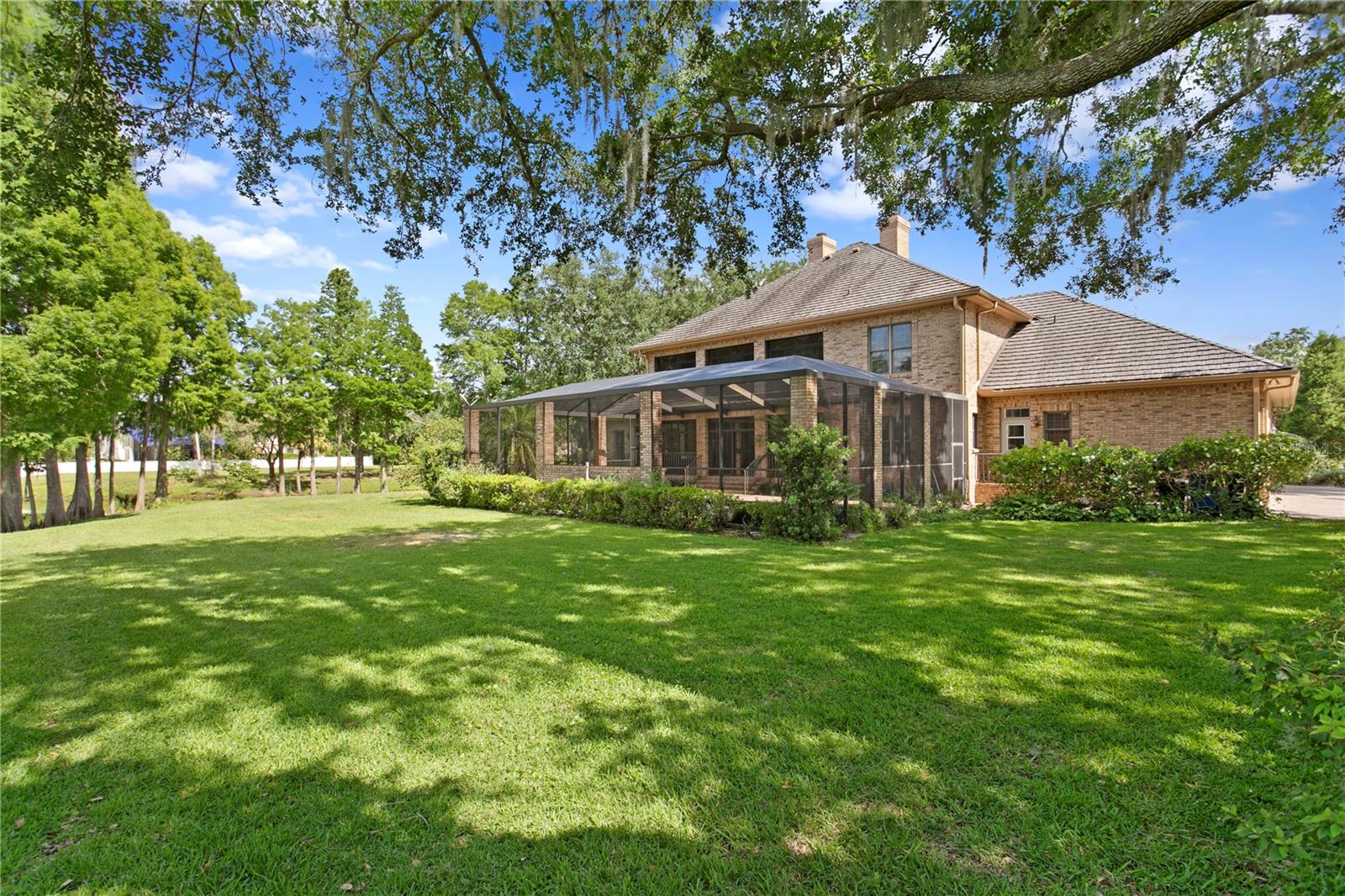 Listing photo id 34 for 1203 Parrilla De Avila